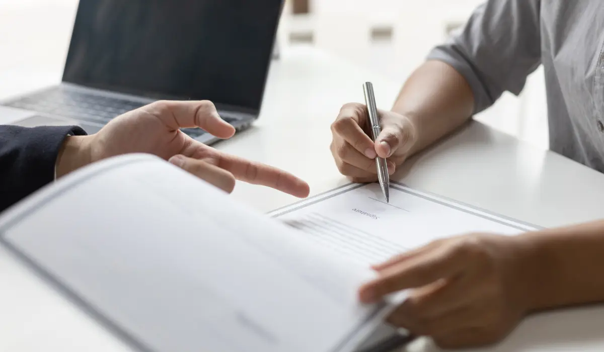 إدارة عقود EPCIC في العمليات البحرية والمنصات البحرية